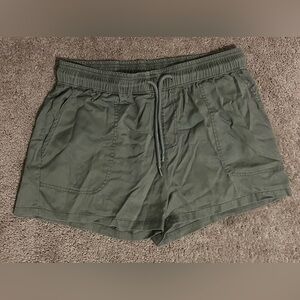 Quince Sage Green Women's Cargo Shorts